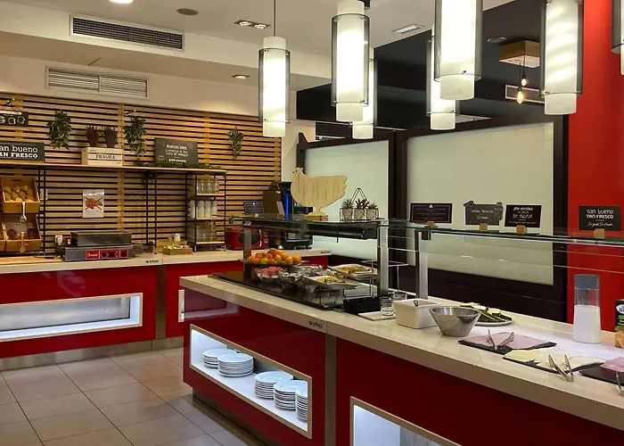 Ibis Budget Girona Costa Brava